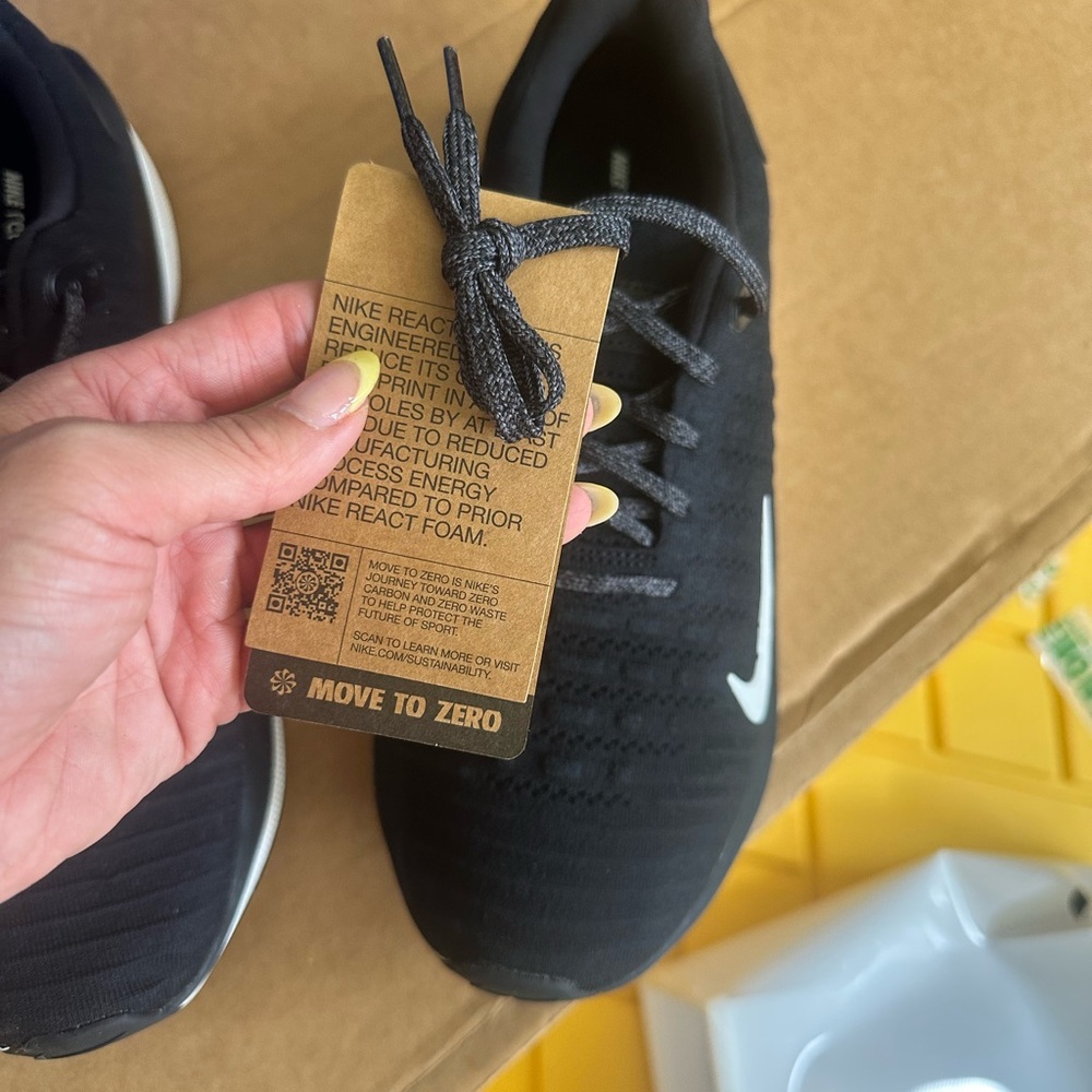 Nike infinity react run R4 (flyknit) - Picture 3 of 4